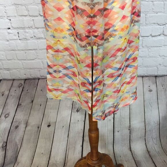 Cabi Avery Tunic  - Picture 4 of 7